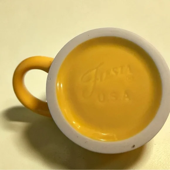 Fiesta Daffodil Pint/ Beer Mug - Picture 3 of 4